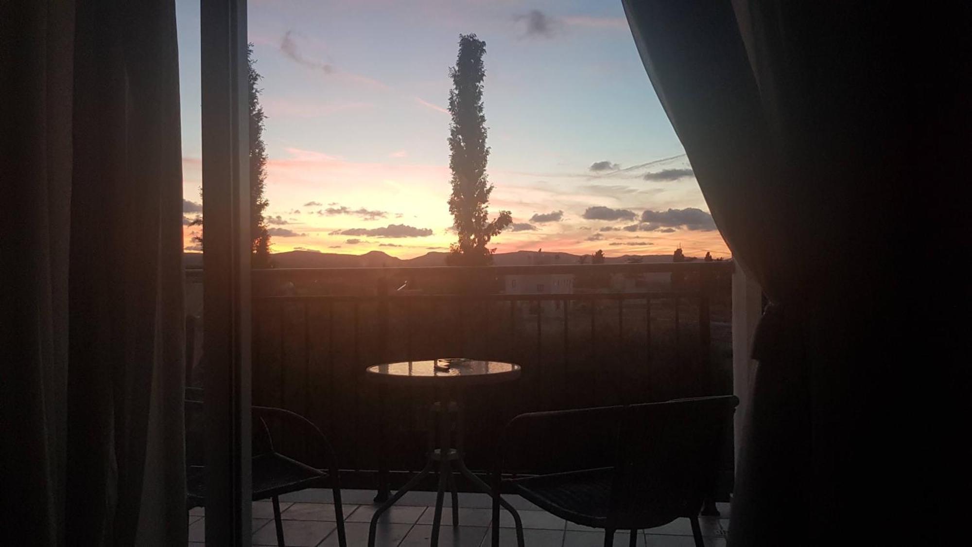 Apartment Oasis Polis エクステリア 写真