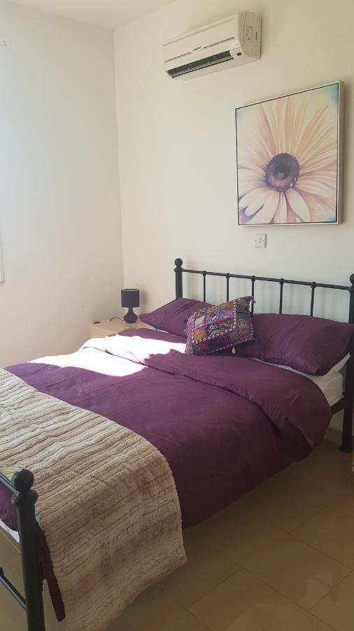 Apartment Oasis Polis エクステリア 写真